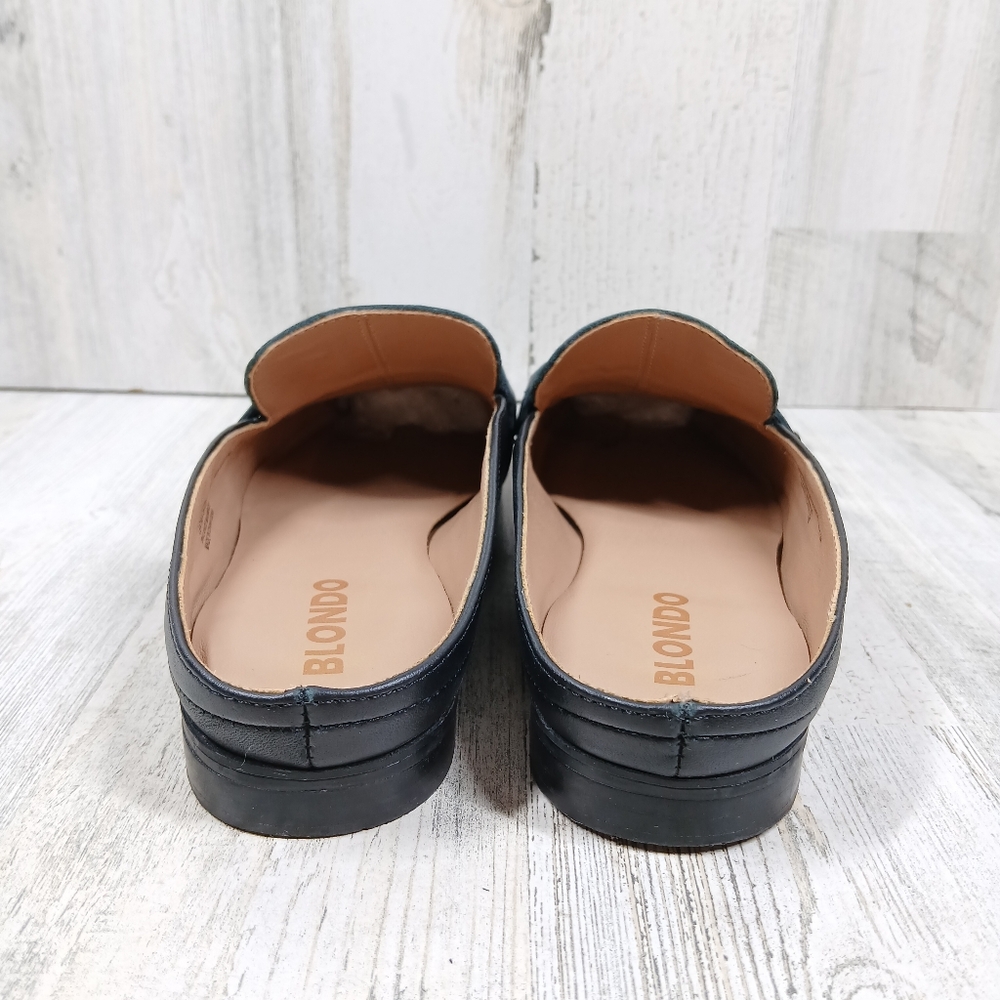 Blondo Bryce Women's Black Leather Mules with Gold Chain #1013 - Picture 7 of 11